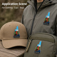 Patch en caoutchouc PVC souple 3D surélevé de forme irrégulière personnalisée, badge logo extérieur imperméable et coloré pour sacs et vêtements