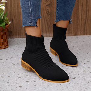 <span class=keywords><strong>Botas</strong></span> de tacón grueso para <span class=keywords><strong>mujer</strong></span>, estilo francés, cálidas, de media pantorrilla, formales, talla grande, novedad 2024, cierre de hebilla, para invierno, transfronterizas. - Product Image 2