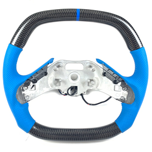 Volant en cuir perforé bleu C8 personnalisé avec fibre de carbone, accessoires automobiles - Product Image 1