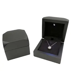 LED Light Wooden Jewelry Package Box with Black Oil Painting Earring pendant Necklace box Stock Black color