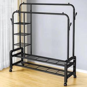 Perchero de Metal Resistente de Diseño Simple con Altura Ajustable para Dormitorio, Balcón y Cocina - Product Image 2