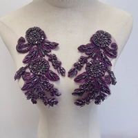 Appliques en strass thermocollants 3D écologiques personnalisées pour costumes de mariage - Garniture perlée dorée en tissu de luxe