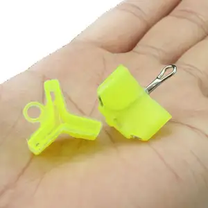OEM-accesorios de plástico amarillo para pesca, protectores de anzuelos triples, 1-5 #, novedad