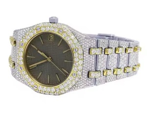 Montre analogique en acier inoxydable avec diamant Moissanite de luxe de qualité supérieure unisexe élégante pour les occasions et un usage quotidien - Product Image 1