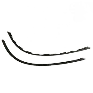 La tira deflectora inferior del parachoques delantero 7414NQ es aplicable al modelo Peugeot 307 T63 07-13. - Product Image 2