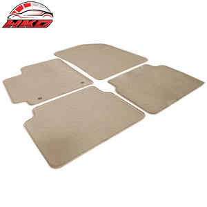 พรมปูพื้นรถยนต์โตโยต้า โคโรลล่า ปี 09-13 สีเบจ 4 ชิ้น - แบบกำมะหยี่ - Product Image 3