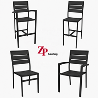 Ensemble de tables et chaises de restaurant toutes saisons, chaise de bar commerciale en aluminium, plastique et bois, tabouret de bar noir aspect teck avec accoudoirs