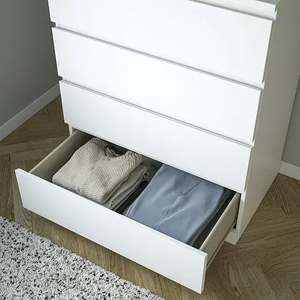 Ensemble complet de meubles de chambre <span class=keywords><strong>à</strong></span> coucher gris rembourrés avec armoire blanche, commode <span class=keywords><strong>à</strong></span> 4 tiroirs et table de chevet – Vente en gros pour appartements équipés - Product Image 5