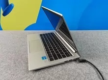 Ordinateur portable professionnel <span class=keywords><strong>HP</strong></span> P0oBook 430 G8 13,3 pouces Intel Core <span class=keywords><strong>I5</strong></span>-<span class=keywords><strong>1135G7</strong></span> 8 Go de RAM 256 Go de SSD Ordinateur portable fin et léger pour le travail de bureau - Product Image 4