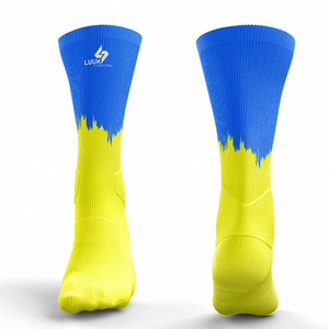 Chaussettes de performance à marque privée, accessoires de chaussures tricotés sur mesure pour les marques de vêtements modernes du monde entier - Product Image 1