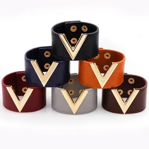 Bracelets en Faux cuir pour femmes, vente en gros de bijoux, bas, mode européenne et américaine, en forme de V, quantité minimale de commande