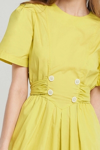 Abiti da carriera da ufficio Casual girocollo giallo plissettato manica corta con bottone indietro <span class=keywords><strong>in</strong></span> vita abiti estivi donna 2023 - Product Image 4