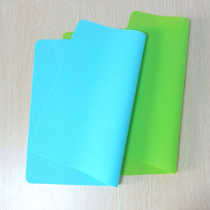Alfombrilla de mesa de comedor de silicona de grado alimenticio para niños para estudiantes de escuela primaria, alfombrilla impermeable, antideslizante y <span class=keywords><strong>aislante</strong></span> del calor - Product Image 2