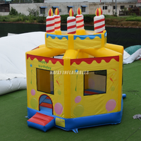 Promotion : Château gonflable commercial en PVC de qualité professionnelle, motif gâteau d'anniversaire, pour fêtes et événements