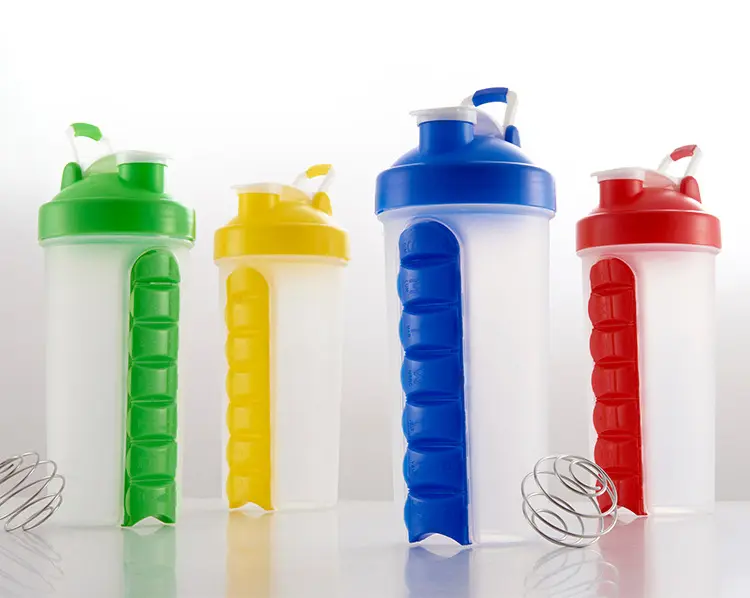 โปรตีนผง Shakers ขวดน้ํารีไซเคิล 600ml พลาสติกฟิตเนสโปรตีน Shaker ขวดขายส่งพลาสติกถ้วยพลาสติก