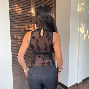 Body en maille transparente style sombre pour femme, imprimé animal, col montant, découpe à la taille, sexy, sans manches, coupe ajustée - Product Image 6