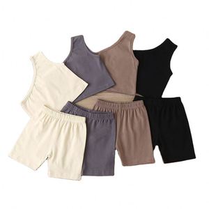 Ensemble de vêtements d'été pour bébés et jeunes enfants filles, 2484, en coton, débardeur uni à une épaule sans manches + short, tenue complète - Product Image 1