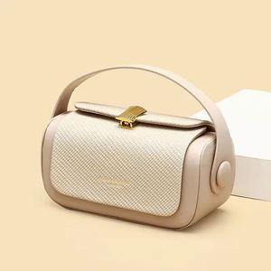 Bolso bandolera vintage para mujer de nylon con cierre de cremallera, forro impermeable de poliéster, gran capacidad, ligero y portátil. - Product Image 4