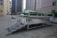 Plateau de scène en aluminium Scène de concert extérieure portable Scène d'événement durable