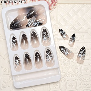 24pcs Collection de Noël Appuyez sur les ongles avec des motifs de flocon de neige Amande et T Forme Private Label Designed Tips - Product Image 4