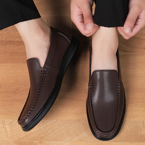 Mocassins en cuir véritable noir à bout rond, chaussures décontractées pour hommes, semelle intermédiaire confortable en EVA, semelle extérieure en caoutchouc, toutes saisons - Product Image 2