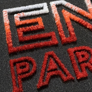 Nhà Máy Bán Buôn Tùy Chỉnh 3D Thư Thiết Kế Thêu Phù Hiệu Dệt Sắt Trên Quần Áo Các Bản Vá Lỗi Cho Cap Jean Áo Khoác - Product Image 3