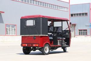 Motocicleta Bajaj TUK TUK <span class=keywords><strong>de</strong></span> 250cc con Sidecar, Vehículo Motorizado <span class=keywords><strong>de</strong></span> Tres Ruedas para <span class=keywords><strong>Transporte</strong></span> <span class=keywords><strong>de</strong></span> Pasajeros, Modelo <span class=keywords><strong>de</strong></span> Carrocería Cerrada para Comercio Exterior - Product Image 4
