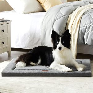 Yuchun Dog Beds Crate Pad Mat with Soft Warm Plush Anti-Slip Washable Kennel Pad Mattress for Pets Sleeping