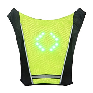 Sans fil rechargeable pour vélos et scooters ECEEN <span class=keywords><strong>veste</strong></span> avant et arrière double visible led <span class=keywords><strong>clignotant</strong></span> sac à dos turn si - Product Image 1
