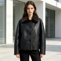 Veste Courte Décontractée pour Femme en Fausse Fourrure Doublée, Col Rabattu, Fermeture Boutonnée, Taille et Couleur Personnalisables, Vêtement d'Extérieur Chaud pour Dames – Vente en Gros