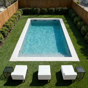 Piscine extérieure rustique enterrée, étanche, avec bordure en pierre naturelle et grand terrasse en bois - Product Image 4