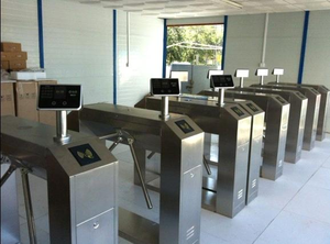 Tornello a tre bracci in acciaio inox 304 Zento Factory Direct, barriera di controllo accessi anti-schiacciamento e anti-intrusione per metropolitana - Product Image 6