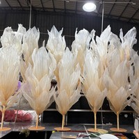 Centre de table géant en fleurs artificielles modernes en organza de haute qualité, fait à la main, personnalisé pour les mariages et les événements de Noël
