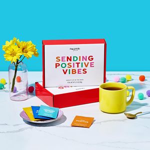 ชุดของขวัญชาฝูเจี้ยนทำมือระดับพรีเมียม 90 ซองชา 6 รสชาติ พร้อมคำคมสร้างแรงบันดาลใจ เหมาะเป็นของขวัญเยี่ยมไข้ - Product Image 4