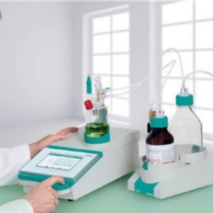 Titreur d'humidité automatique Karl Fischer Metrohm 899 pour usage en laboratoire - Product Image 2