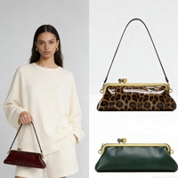 Pochette de luxe en cuir gaufré crocodile avec fermoir sphérique en métal, sac à bandoulière de soirée pour femme inspiré des créateurs