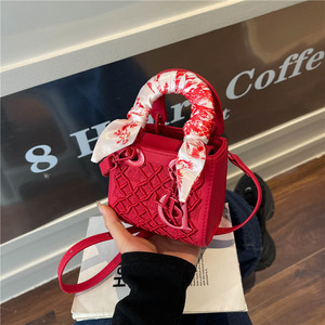 Nouveau Sac de Luxe Haut de Gamme pour Femme – Tendance, Polyvalent, Porté Épaule ou Croisé, avec Fermeture Éclair, Idéal pour Dames - Product Image 5