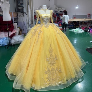 Robe de mariée JXS16 en sequins jaunes brillants avec appliques, décolleté cœur, traîne chapelle, en tissu dentelle 100% polyester - Product Image 2