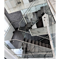 CBMmart Code de Construction nord-américain escalier droit escalier intérieur avec bande de roulement en bois et balustrade en verre