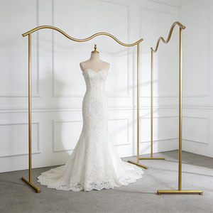 Exhibidores de Ropa de Alta Calidad para Tiendas de Novias, Color Oro Rosa, Exhibidores de Vestidos de Novia, Soportes para Abrigos - Product Image 2