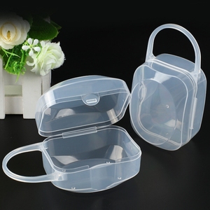 Boîte de rangement portable à crochet suspendu anti-poussière pour les sucettes de bébé Conception sanitaire Gestion de la sucette apaisante - Product Image 2