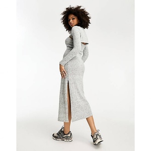 Vestido Midi Gris de Punto Calado con Manga Larga y Diseño Envolvente, Estilo Francés Sexy, de Alta Calidad al por Mayor - Product Image 3