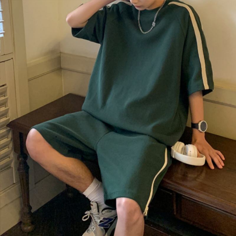 สีเขียว