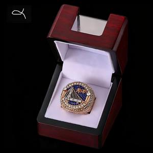 Anillo conmemorativo del Campeonato Golden State Warriors <span class=keywords><strong>de</strong></span> 2018 Fútbol americano, Anillo <span class=keywords><strong>de</strong></span> campeonato, Anillo <span class=keywords><strong>de</strong></span> Campeonato Masculino - Product Image 5