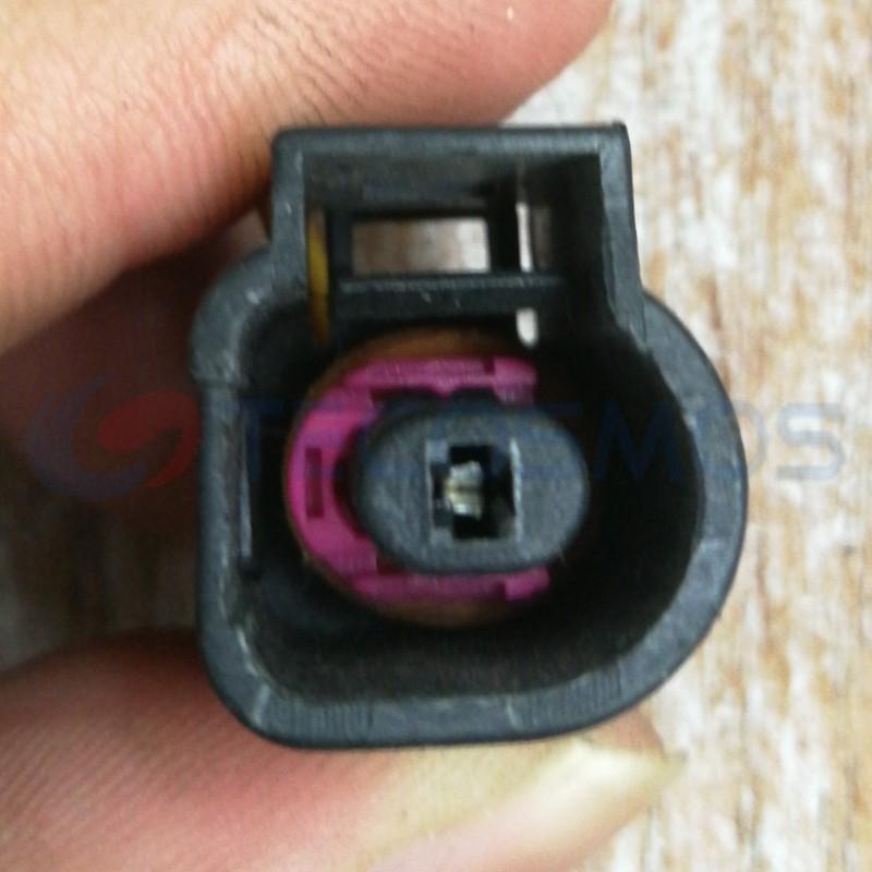 Car Connector For Volkswagen For Audi 1j0973821 1 pin
