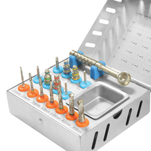 Plateau chirurgical d'implantologie dentaire avec outils pour la préparation du site implantaire – Kit de chirurgie implantaire dentaire avec accessoires cliniques - Product Image 3