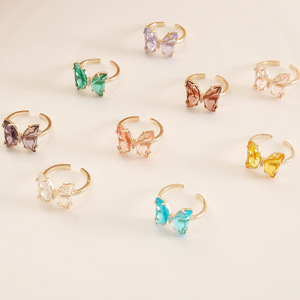 Nuevos Modelos de Verano, Juego de Joyería <span class=keywords><strong>para</strong></span> <span class=keywords><strong>Mujer</strong></span> con Collar, Anillos y Aretes de Mariposa de Cristal en 12 Colores - Product Image 6
