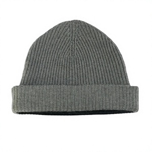 Bonnet d'hiver luxueux pour homme en cachemire doux, décontracté, multi-usage, bordure côtelée tricotée, broderie géométrique faite à la main - Product Image 6
