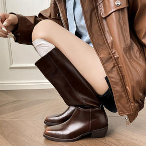 Bottes d'équitation montantes pour femme, style rétro patiné, à bout carré et talon épais, à plateforme, coupe ajustée, style britannique, pour mollets larges - Product Image 3