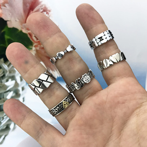 Mini anillo retro lindo Mickey para <span class=keywords><strong>amantes</strong></span> <span class=keywords><strong>y</strong></span> niños - Product Image 5